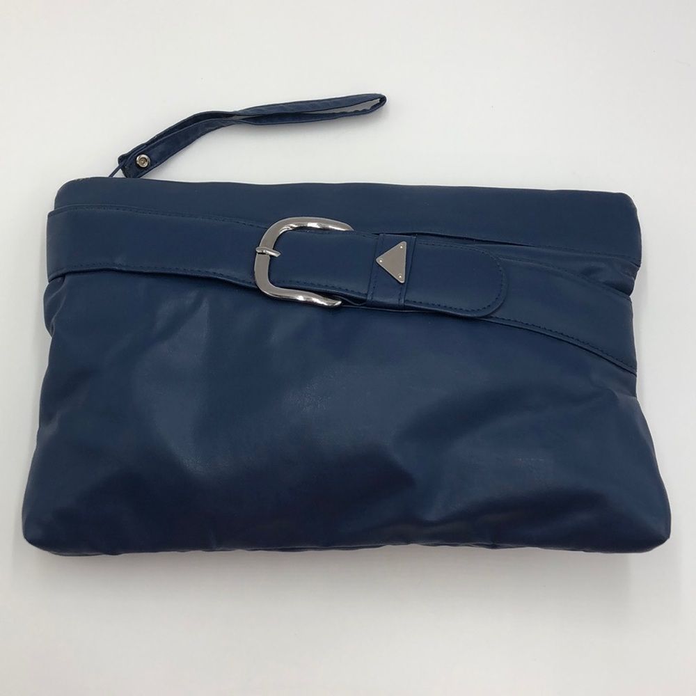 Vintage Blue Clutch/silver belt buckle accent on front. Top zipper. Totally 80s
